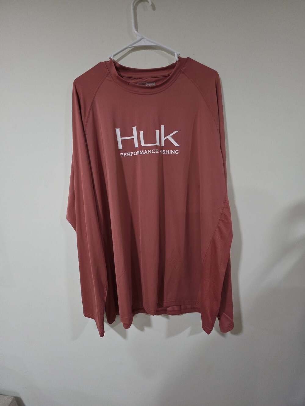 Huk Men's Pursuit Vented Long Sleeve Performance Fishing Shirt